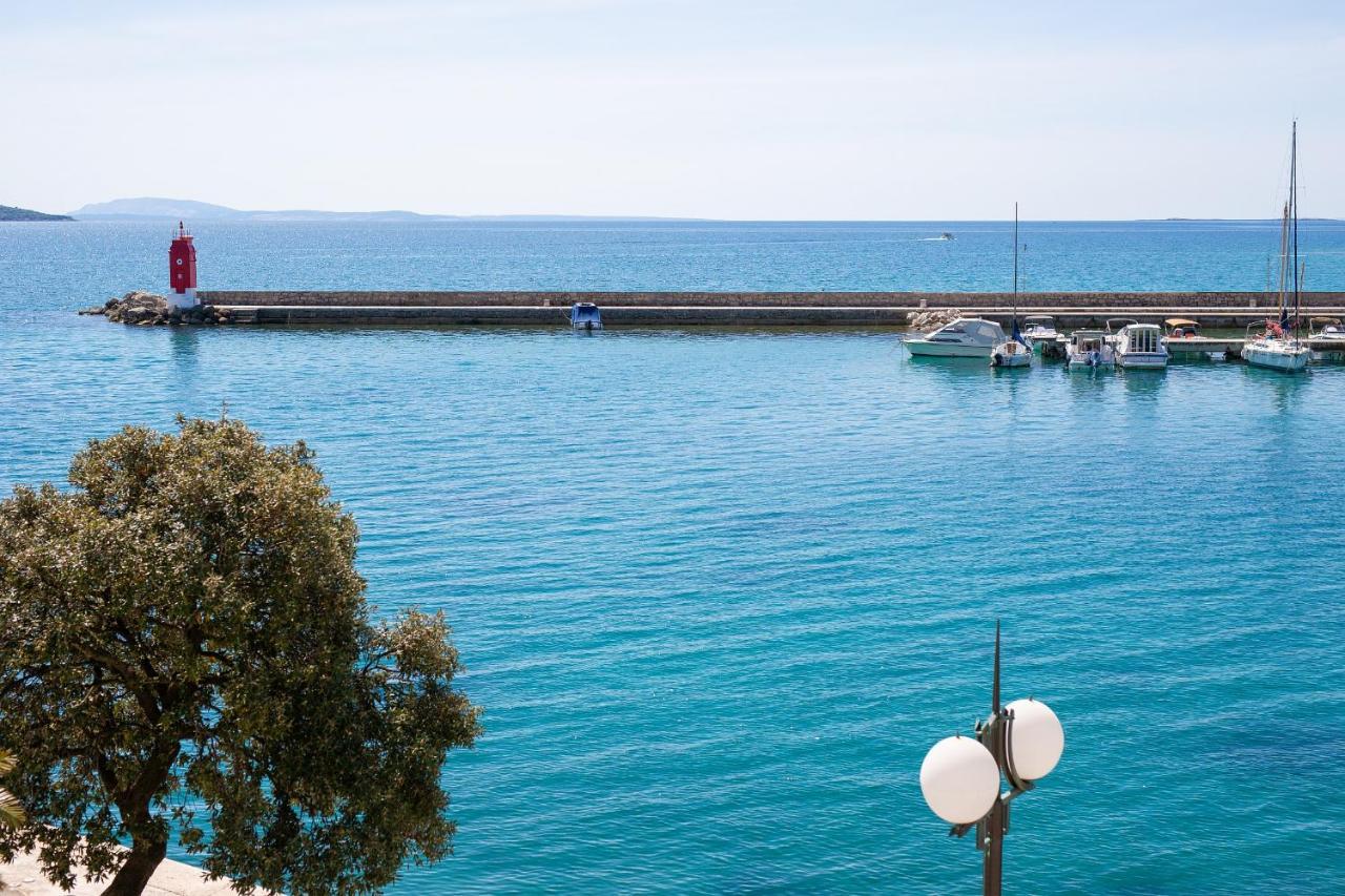 Hotel Marina Krk Town Bagian luar foto